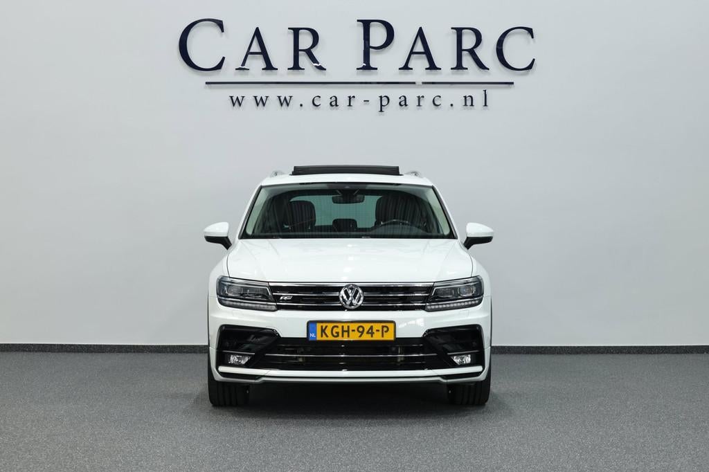 Volkswagen Tiguan 2.0 TSI 4Motion 220PK R-LINE LED/VIRTUAL/H, Auto's, Volkswagen, Gebruikt, Euro 6, 1984 cc, Wit