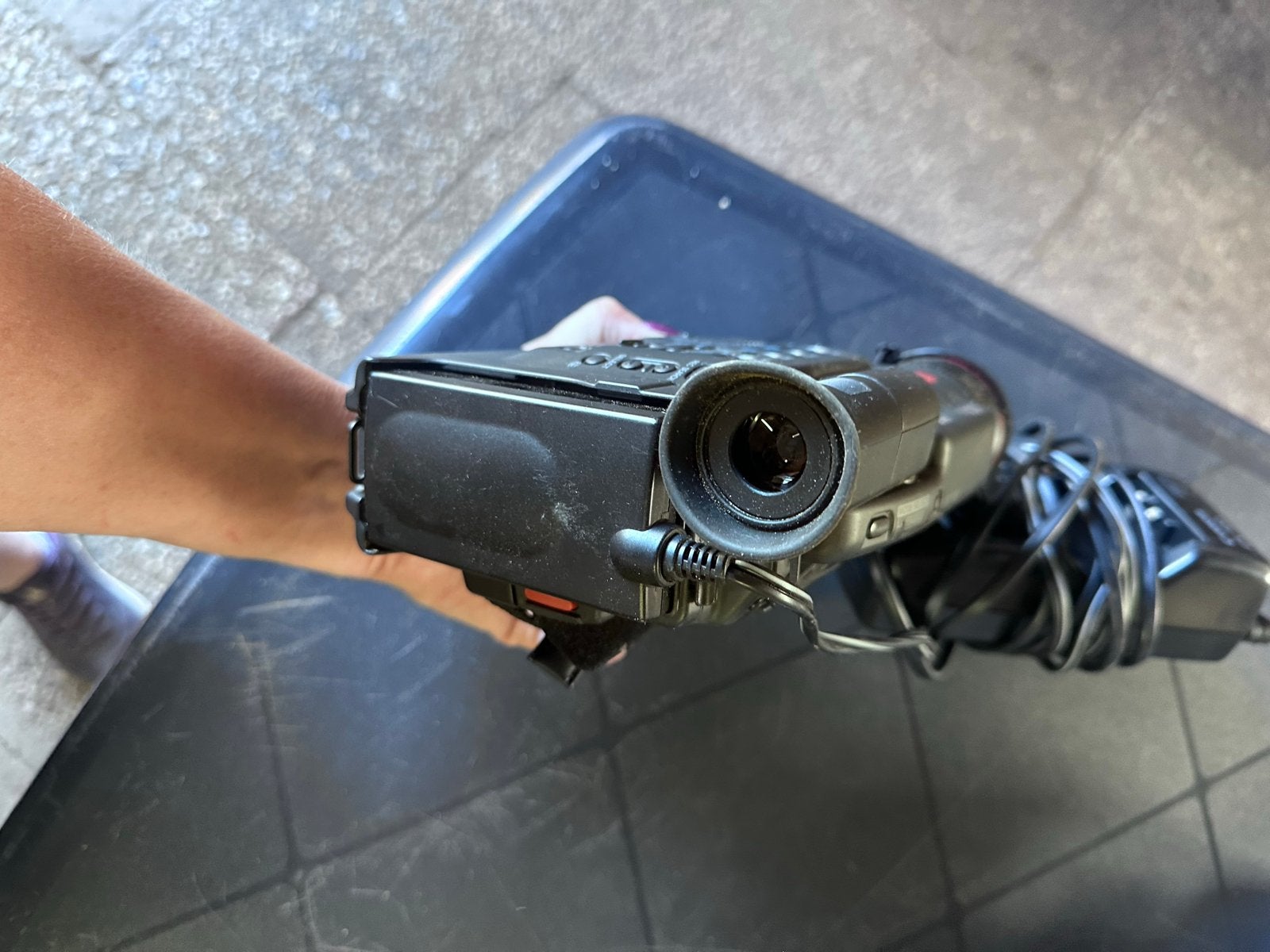 Canon UC1000 Hi8 Camcorder met oplader, Audio, Tv en Foto, Videocamera's Analoog, Ophalen, Hi 8, Camera