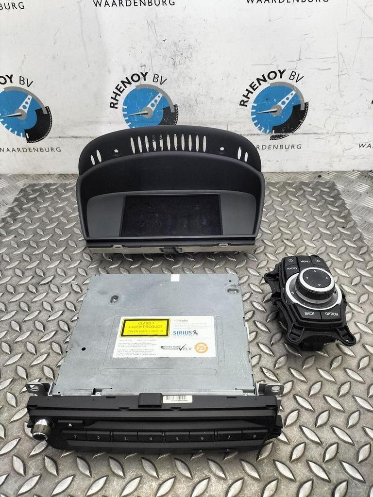 BMW 3 SERIES E91LCI 316i Business Line NAVIGATIE 2010, Ophalen of Verzenden, Gebruikt, Stiba lid