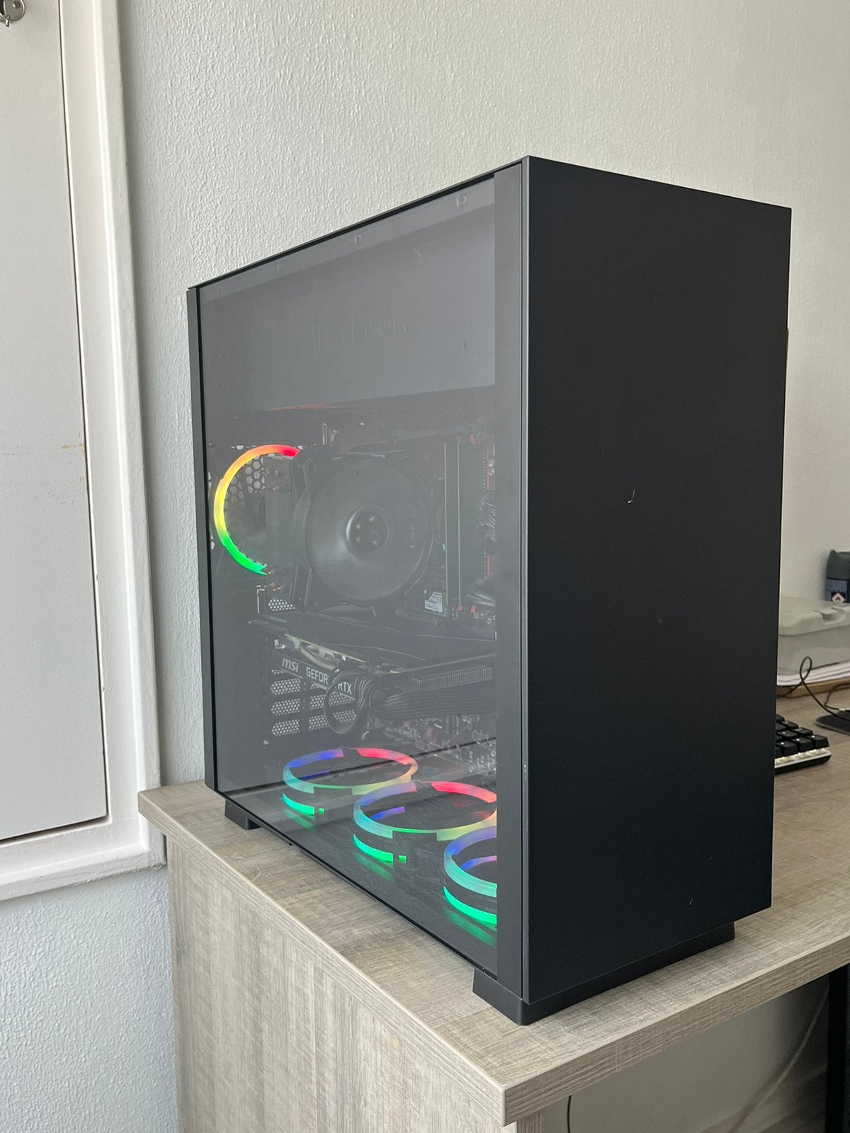 Game PC RTX 2070 SUPER | Intel Core i7-9700K | 16GB RAM |, Computers en Software, Desktop Pc's, Ophalen of Verzenden, Zo goed als nieuw