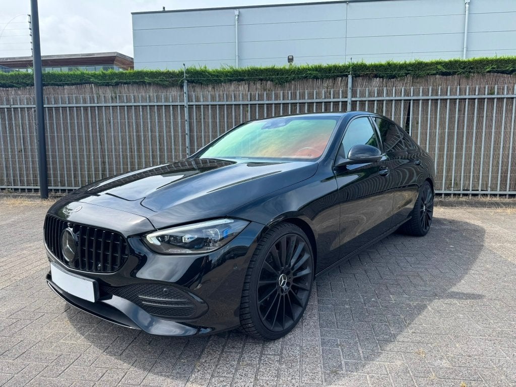 Mercedes-Benz C-Klasse C300 258pk 9G-TRONIC 2022 Zwart, Auto's, Automaat, 1800 kg, 4 cilinders, Leder en Stof