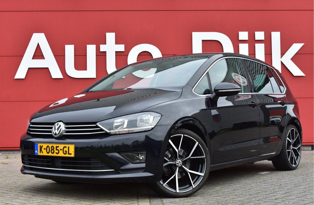 Volkswagen Golf Sportsvan 1.4 TSI Highline Navi | Adapt. Cru, Auto's, Volkswagen, Gebruikt, Zwart, Bedrijf, 66 €/maand