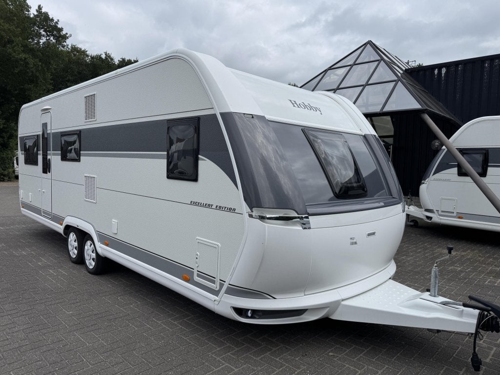 Hobby Excellent Edition 650 UMFE 2024 | Oven | Voortent, Caravans en Kamperen, Caravans, Hobby, Bedrijf, Treinzit, Overige typen