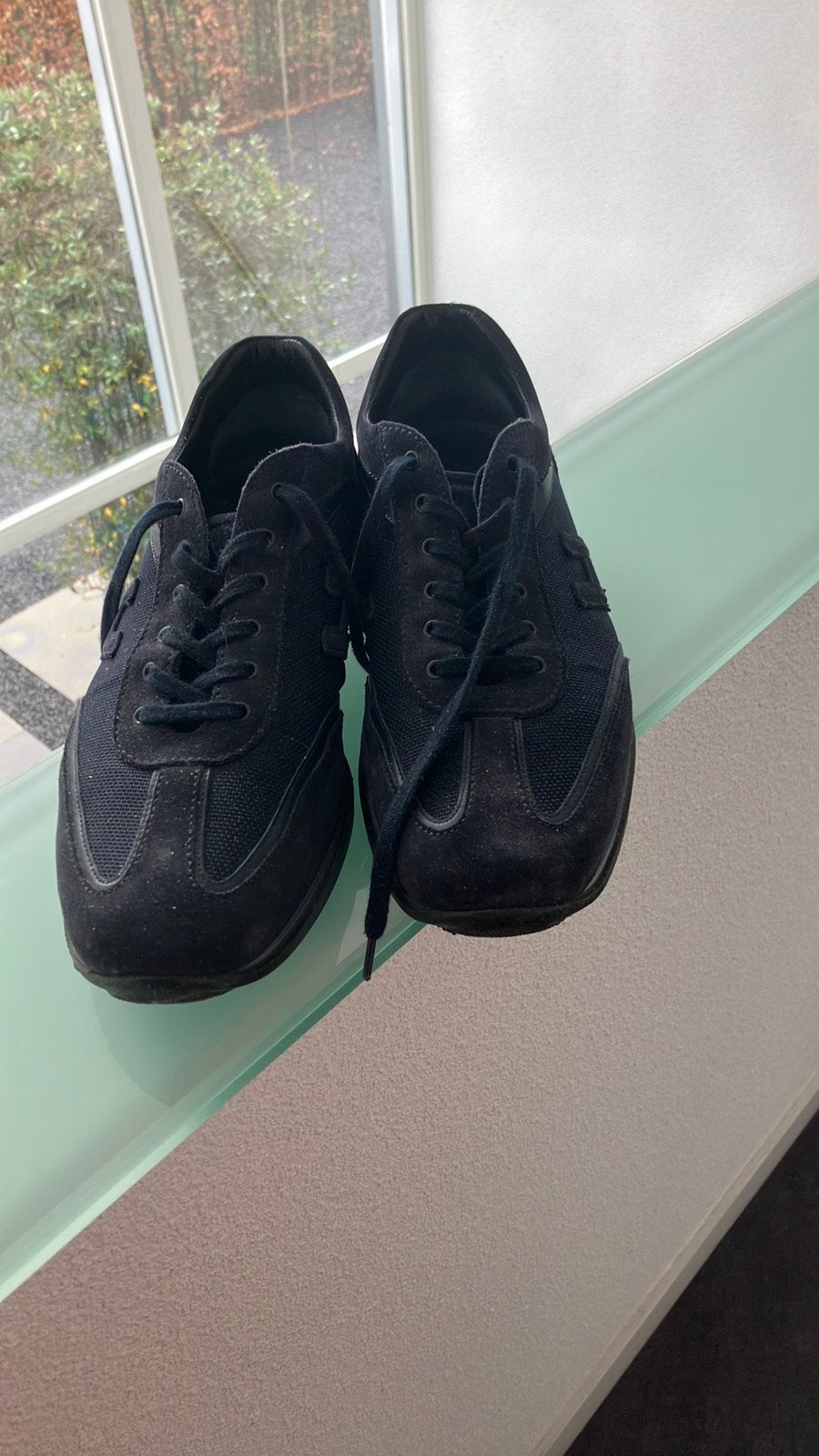 Hogan blauwe suede sneakers 41, Ophalen of Verzenden, Zo goed als nieuw, Blauw, Sneakers of Gympen