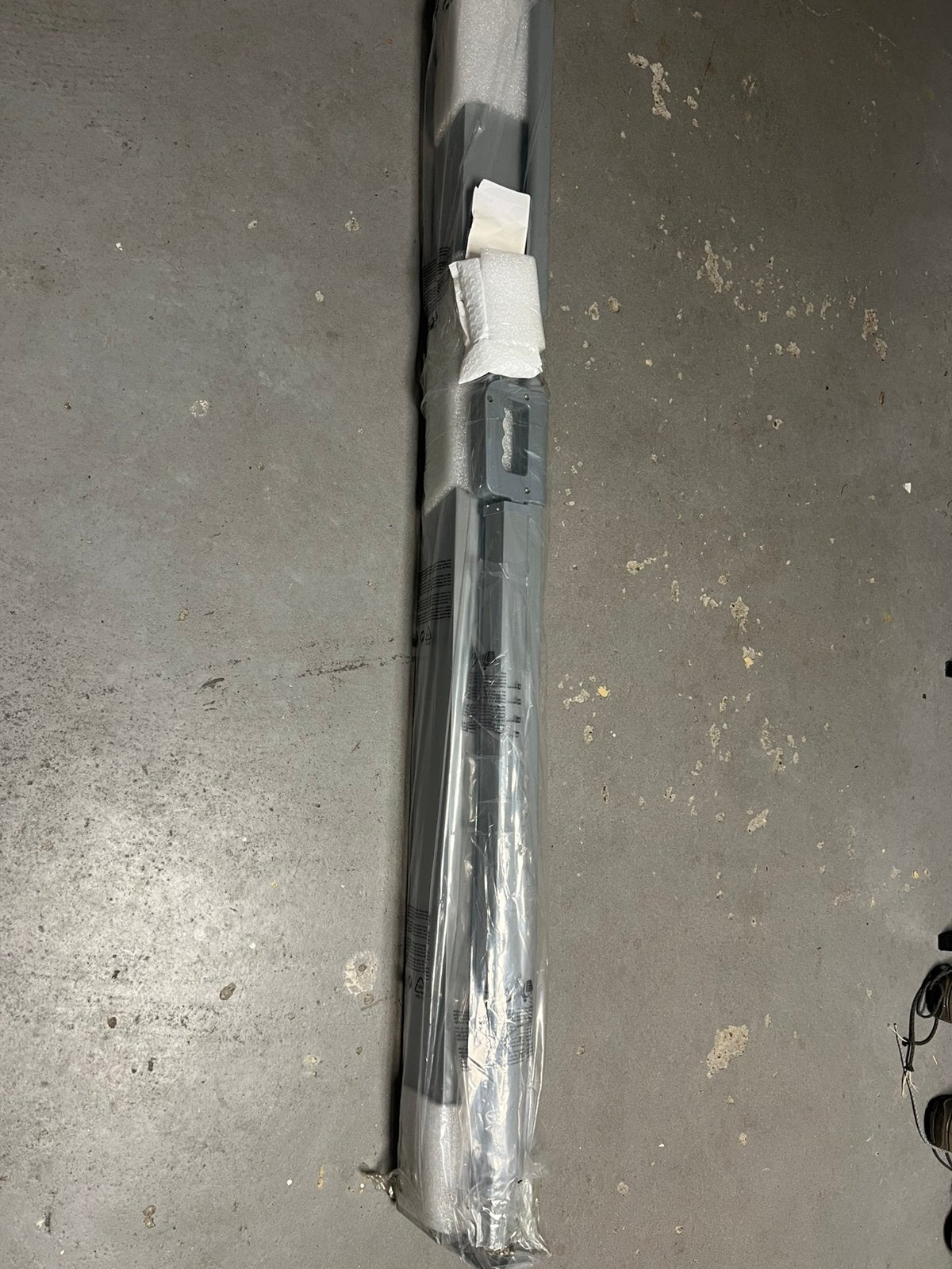 Uittrekbaar windscherm, Ophalen, 200 cm of meer, 150 tot 200 cm, Nieuw