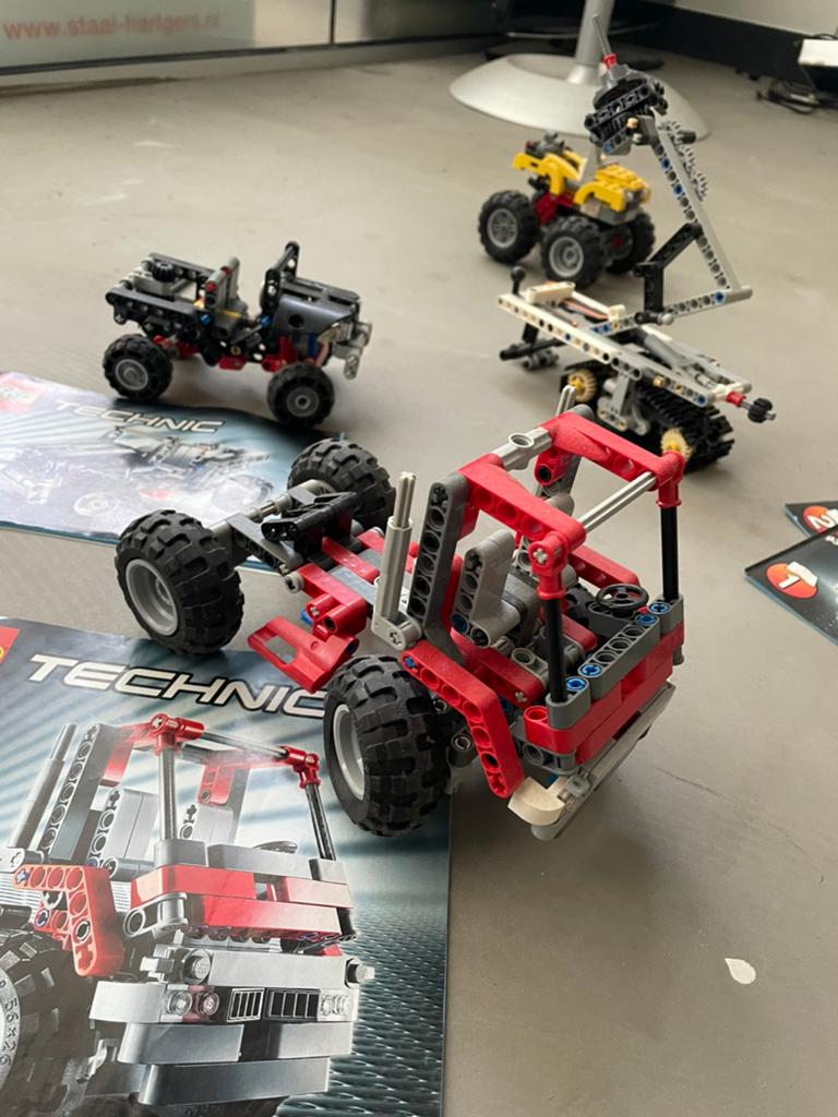 Lego technic voertuigen, Ophalen of Verzenden, Zo goed als nieuw