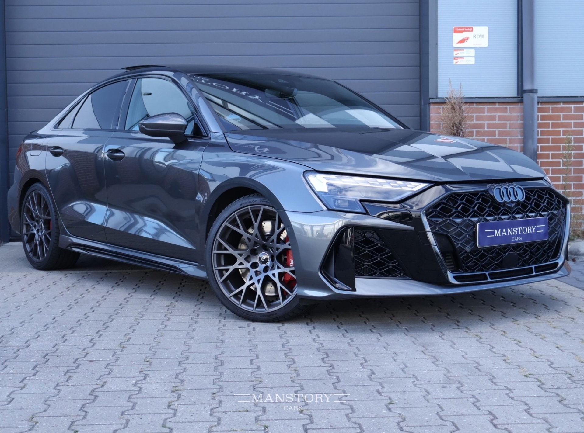 Audi 2.5 TFSI RS 3 quattro Limousine, Automaat, Dealer onderhouden, Gebruikt, Zwart