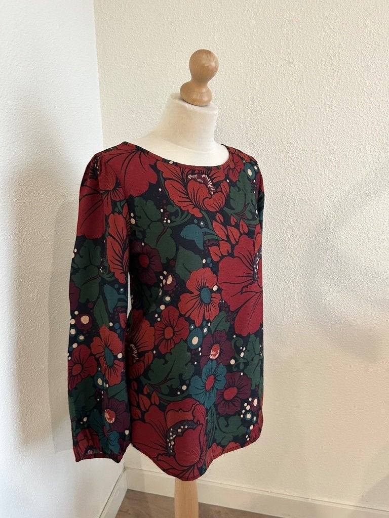 King Louie maat 42 bloemen top blouse donkerrood 3021, Kleding | Dames, Maat 42/44 (L), Ophalen of Verzenden, Zo goed als nieuw