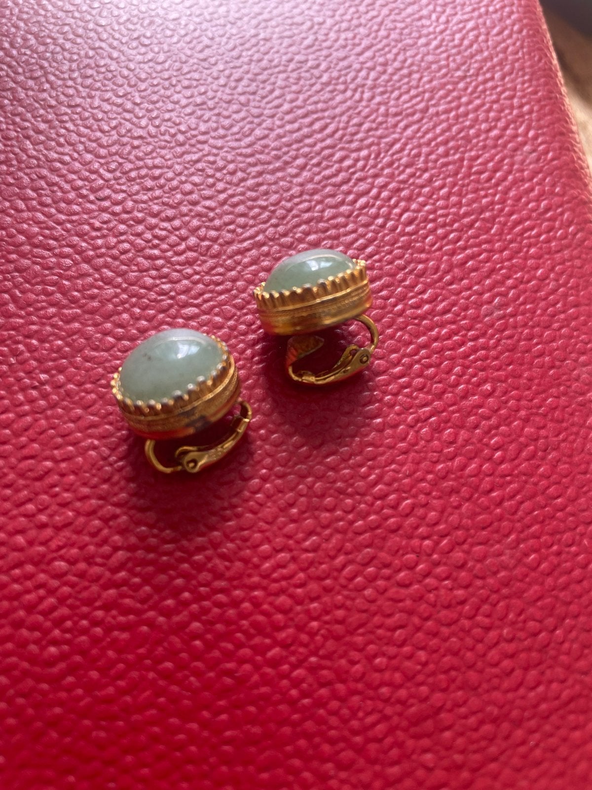 Vintage Clip Oorbellen jade 1994 MMA, Sieraden, Tassen en Uiterlijk, Oorbellen, Overige materialen, Gebruikt, Ophalen of Verzenden