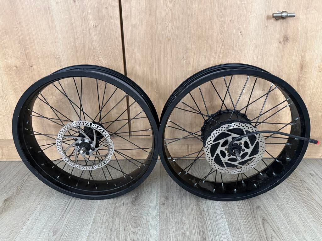 Fatbike 20 inch spaakvelgen 48 volt rode stekker, Fietsen en Brommers, Fietsonderdelen, Ophalen, Fatbike, Motor