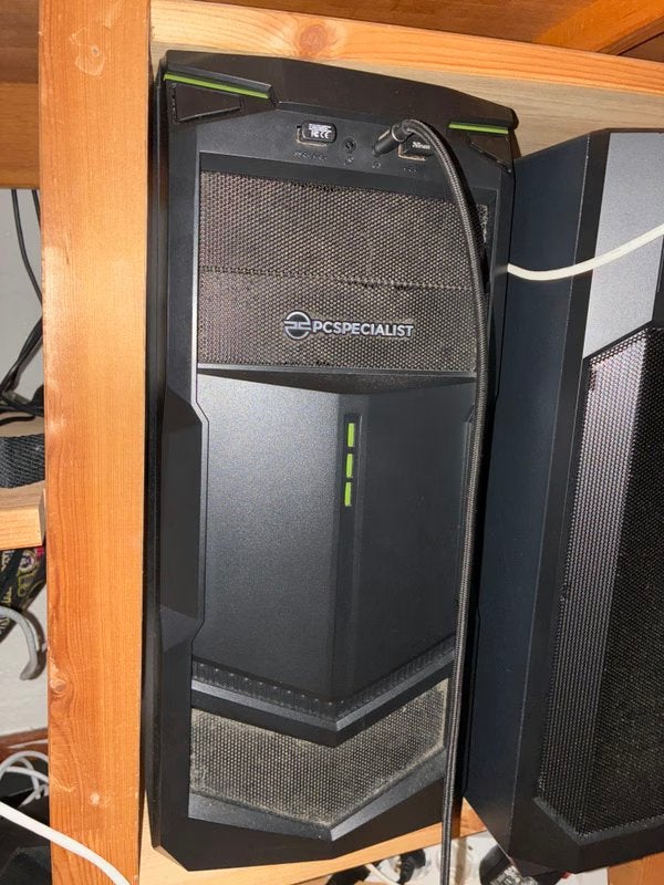 PC met oa AMD Ryzen 5 3600, 1,128tb ssd, 16GB RAM, GTX 1650, Ophalen, Gebruikt, Gaming, SSD