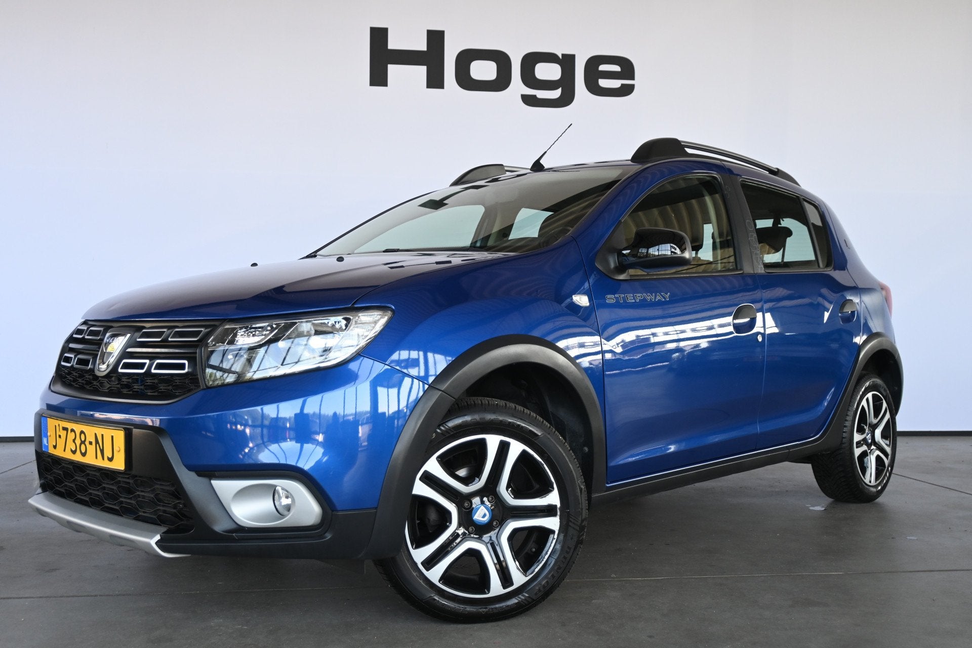 Dacia Sandero 1.0 TCe Stepway Serie Limitee 15th Anniv. Clim, Met garantie (alle), Blauw, Bedrijf, Handgeschakeld