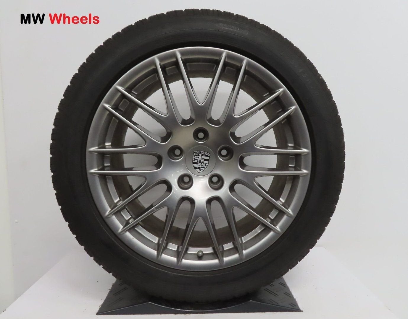 Porsche Cayenne Turbo 20 inch velgen RS Spyder winterbanden, Gebruikt, -, 275 mm, -