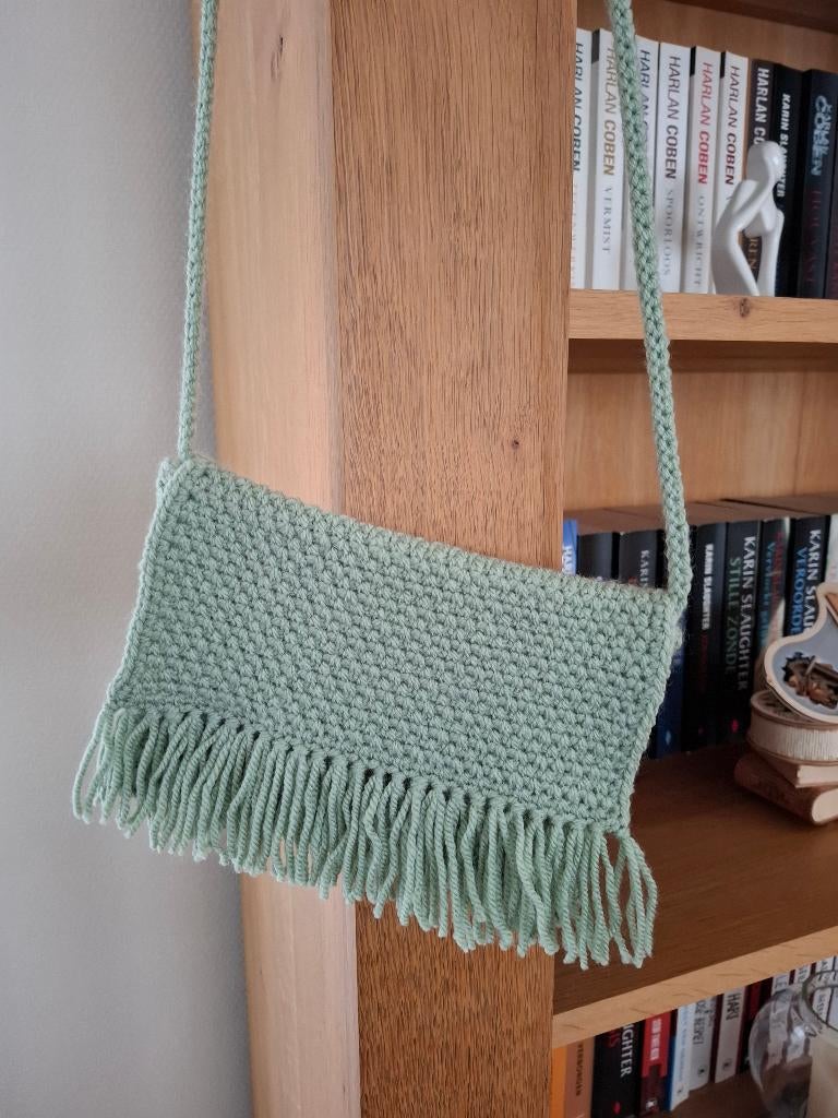 Boho tasje gehaakt, Sieraden, Tassen en Uiterlijk, Tassen | Damestassen, Ophalen of Verzenden, Nieuw, Overige kleuren, Schoudertasje