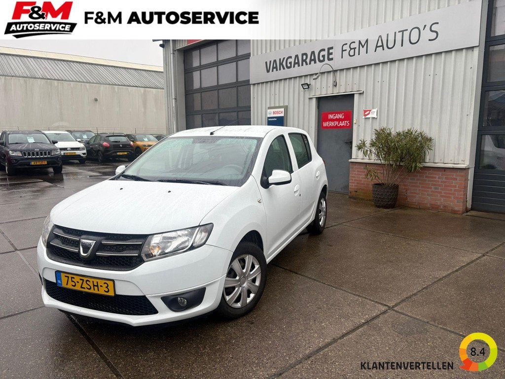 Dacia Sandero 0.9 TCe Lauréate Airco, trekhaak, Auto's, Dacia, Voorwielaandrijving, Stof, Gebruikt, 31 €/maand