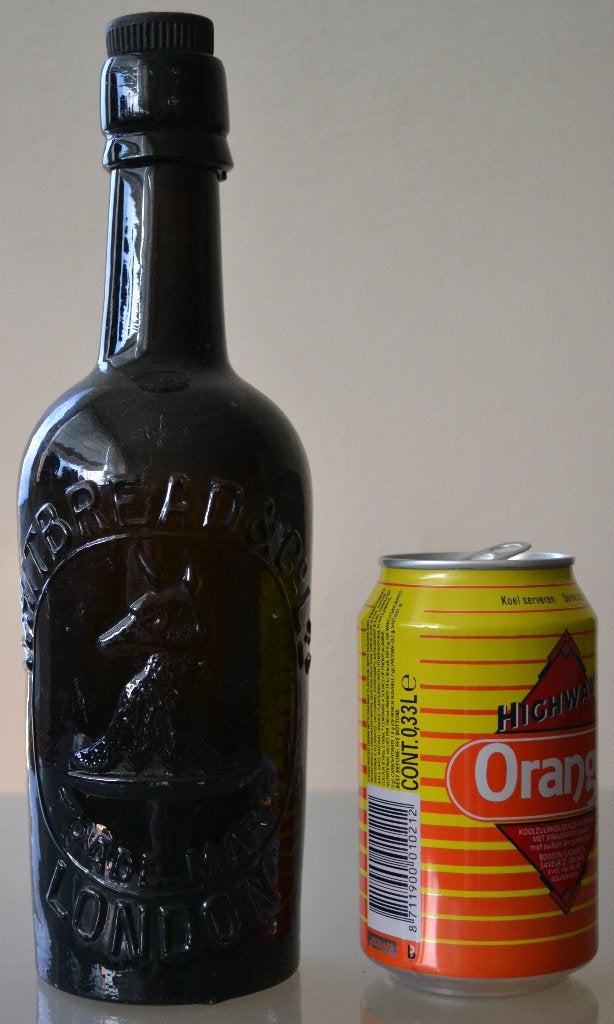 d17 oude engelse bierfles whitbread & co London, Verzamelen, Ophalen, Zo goed als nieuw, Flesje(s), Overige merken