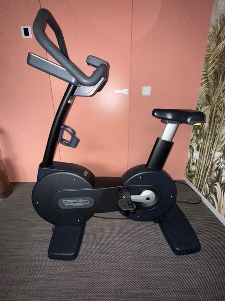 Technogym bike forma (levering mogelijk), Ophalen of Verzenden, Zo goed als nieuw, Overige typen