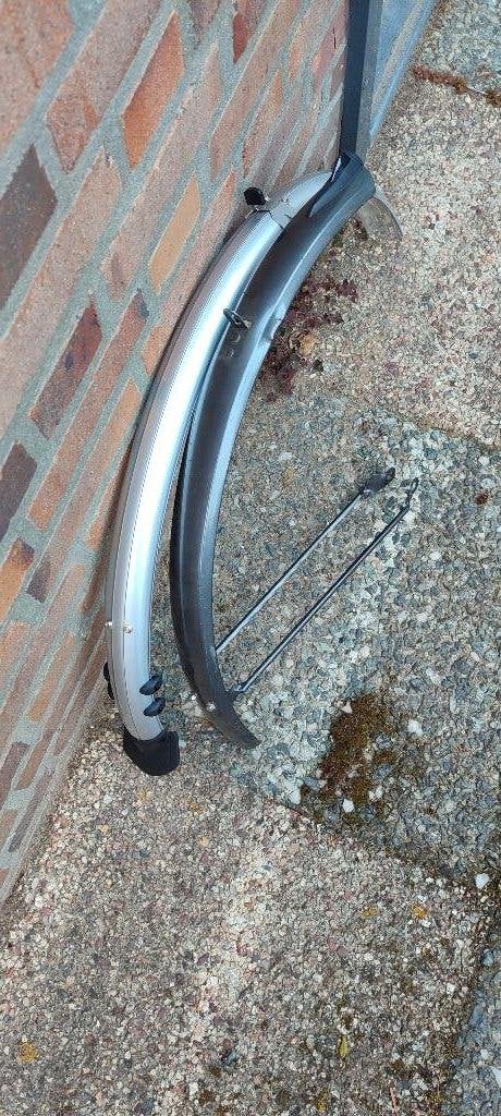 Fietsonderdelen, spatborden en ketting, Ophalen of Verzenden, Nieuw, Spatbord, Kunststof