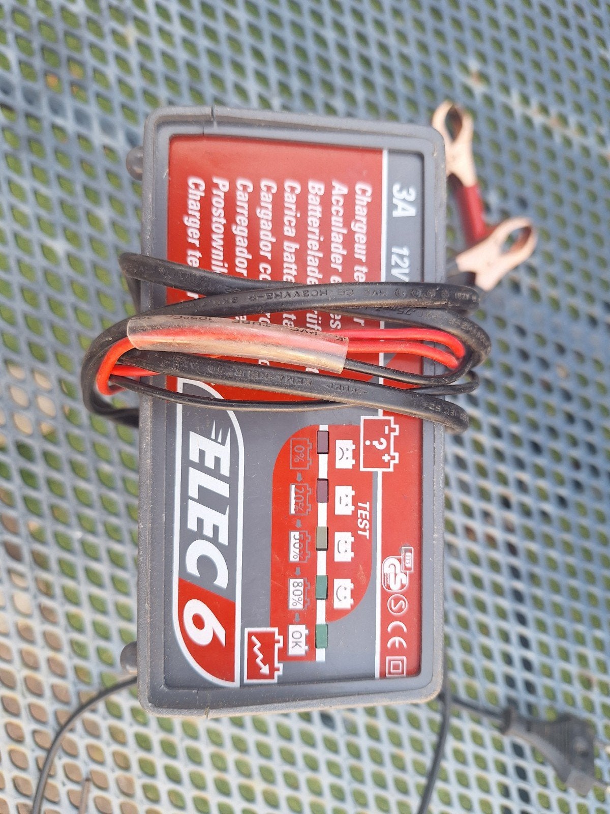 12 volt accu lader, Ophalen of Verzenden