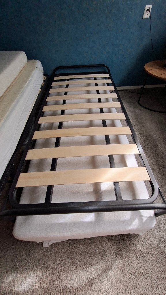 logeerbed 2 stuks met 1 matras, Huis en Inrichting, Ophalen, 90 cm, Eenpersoons, Zwart