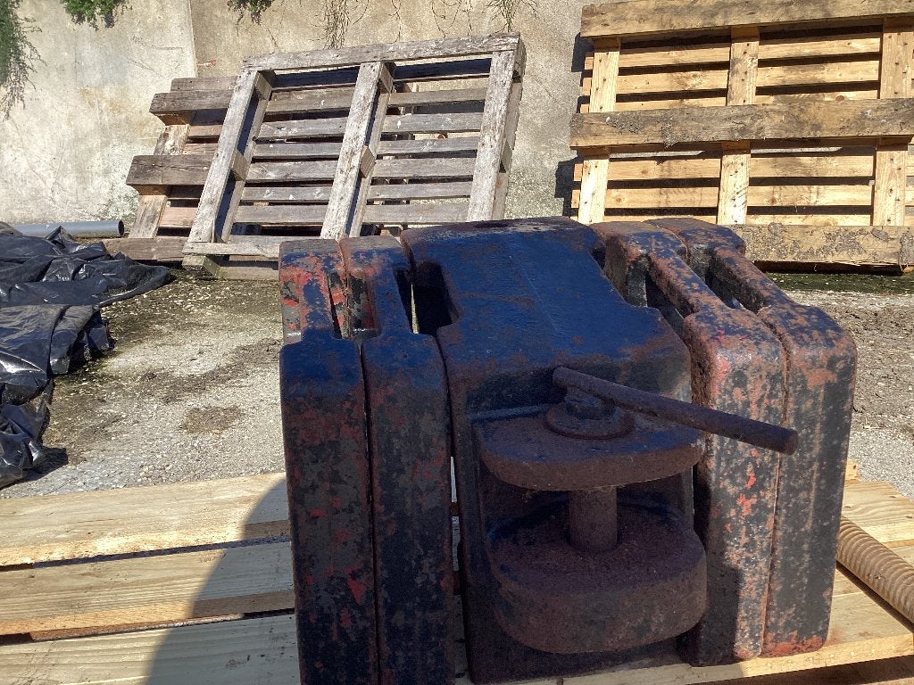 Frontgewichten Case-IH, Ophalen, Gebruikt, Tot 2500, Case IH