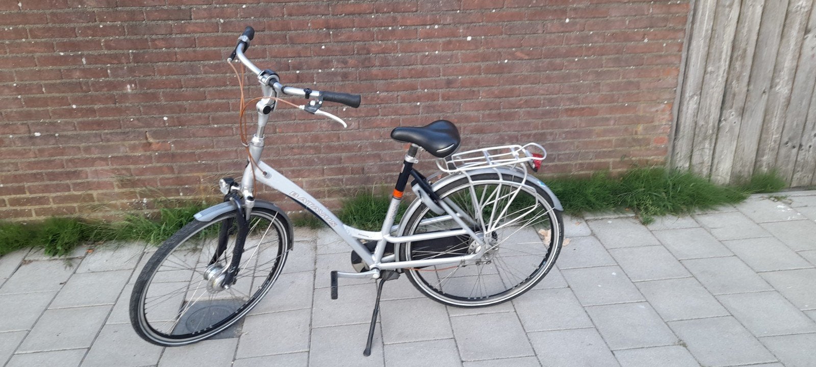 Batavus weekend. Fiets met zadel en voorvork veerring.g, Ophalen of Verzenden