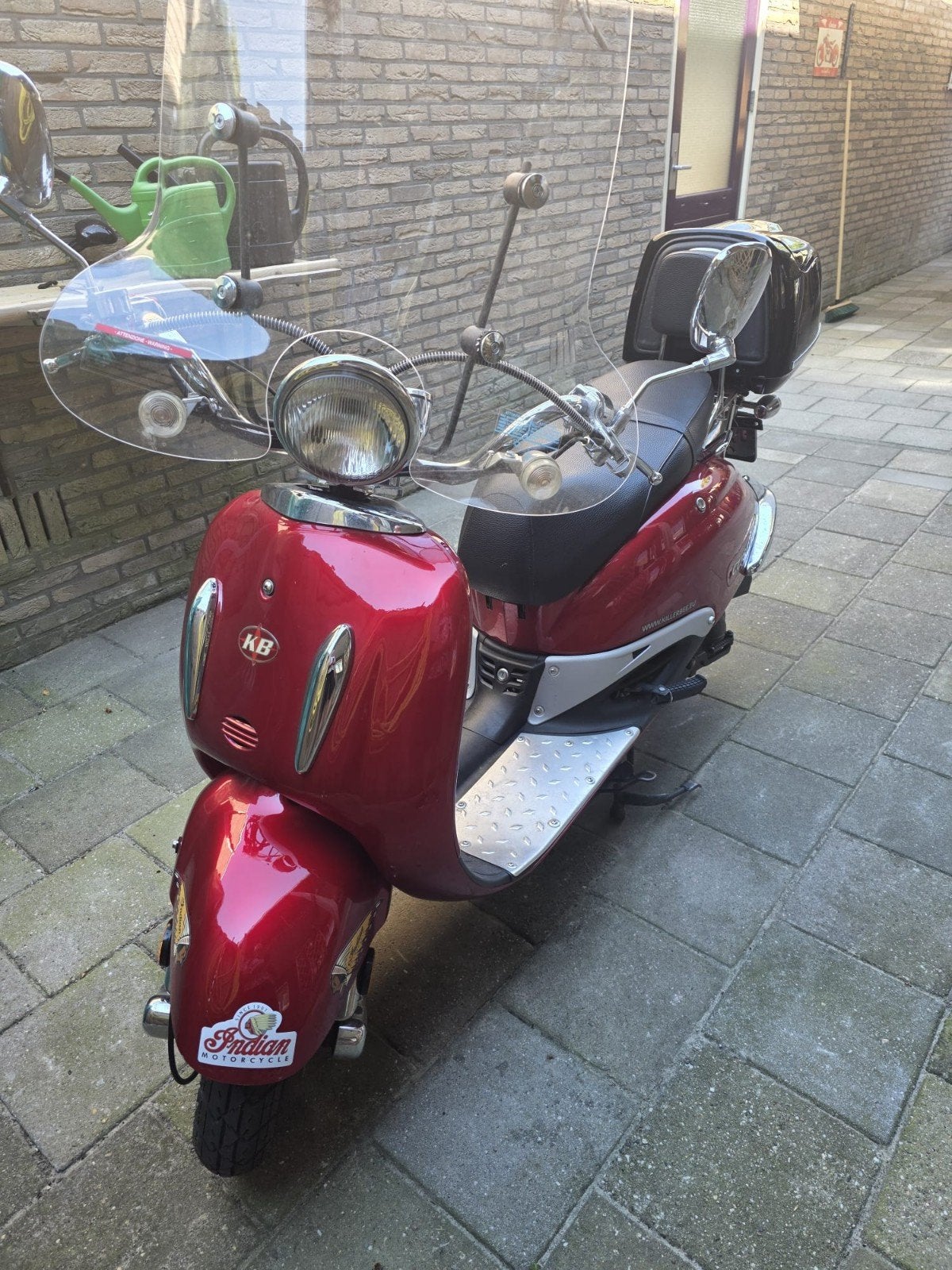 Killerbee Custom, Zo goed als nieuw, Benzine, Ophalen, Overige merken