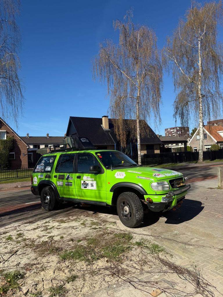 Ford Explorer 4.0 AUT 4WD 2001 Groen Carbage Run, Automaat, Blauw, Explorer, Vierwielaandrijving