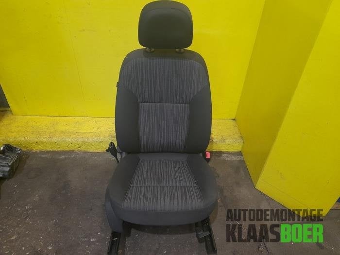 Stoel rechts van een Opel Astra, Auto-onderdelen, Interieur en Bekleding, Gebruikt, -, -, Opel