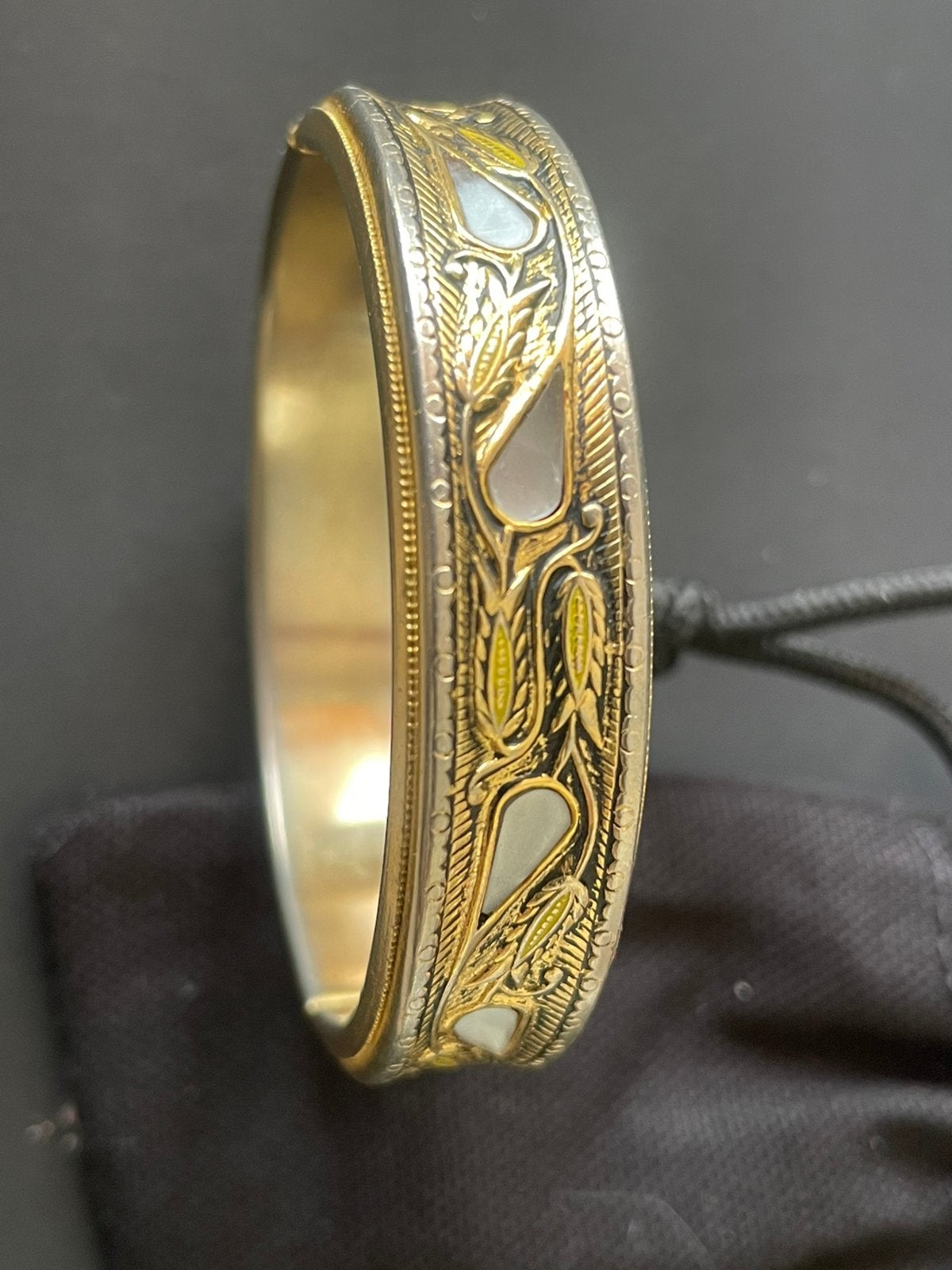 Vintage cuff armband, Sieraden, Tassen en Uiterlijk, Verzenden, Gebruikt, Goud, Overige materialen