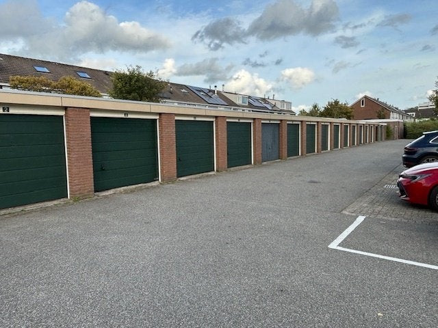 TE HUUR Ruime garagebox te Zoetermeer, Huizen en Kamers, Zuid-Holland