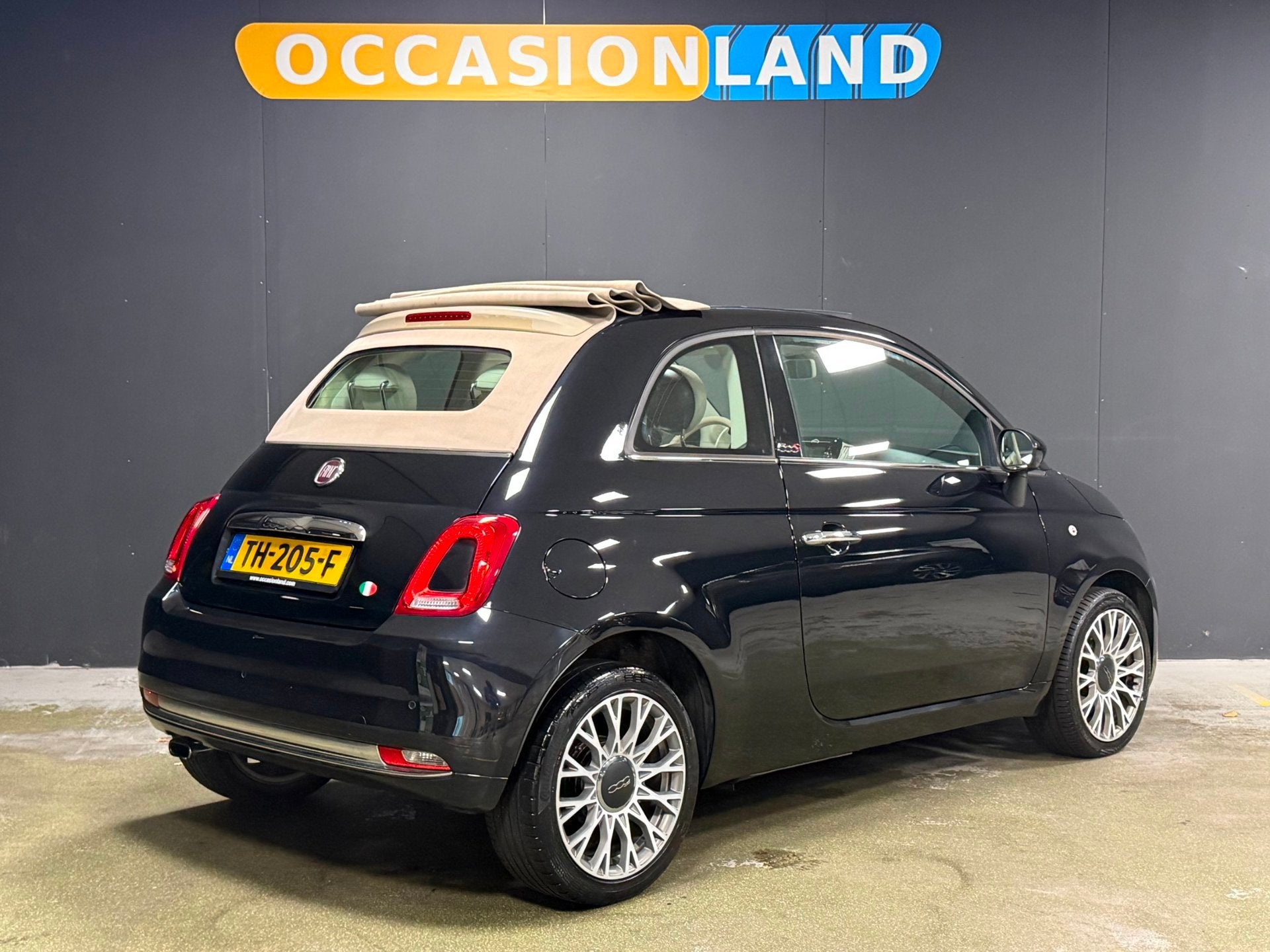 Fiat 500 C 0.9 TwinAir Turbo Collezione|CABRIO|BLUETOOTH|NAV, Auto's, Fiat, Gebruikt, Cabriolet, Leder en Stof, Zwart