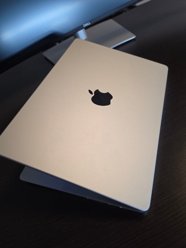 ZGAN! MacBook Pro 14 - M1 Pro - 16GB - 512GB - 1jr Garantie!, Computers en Software, Apple Macbooks, MacBook Pro, Qwerty, Overige groottes