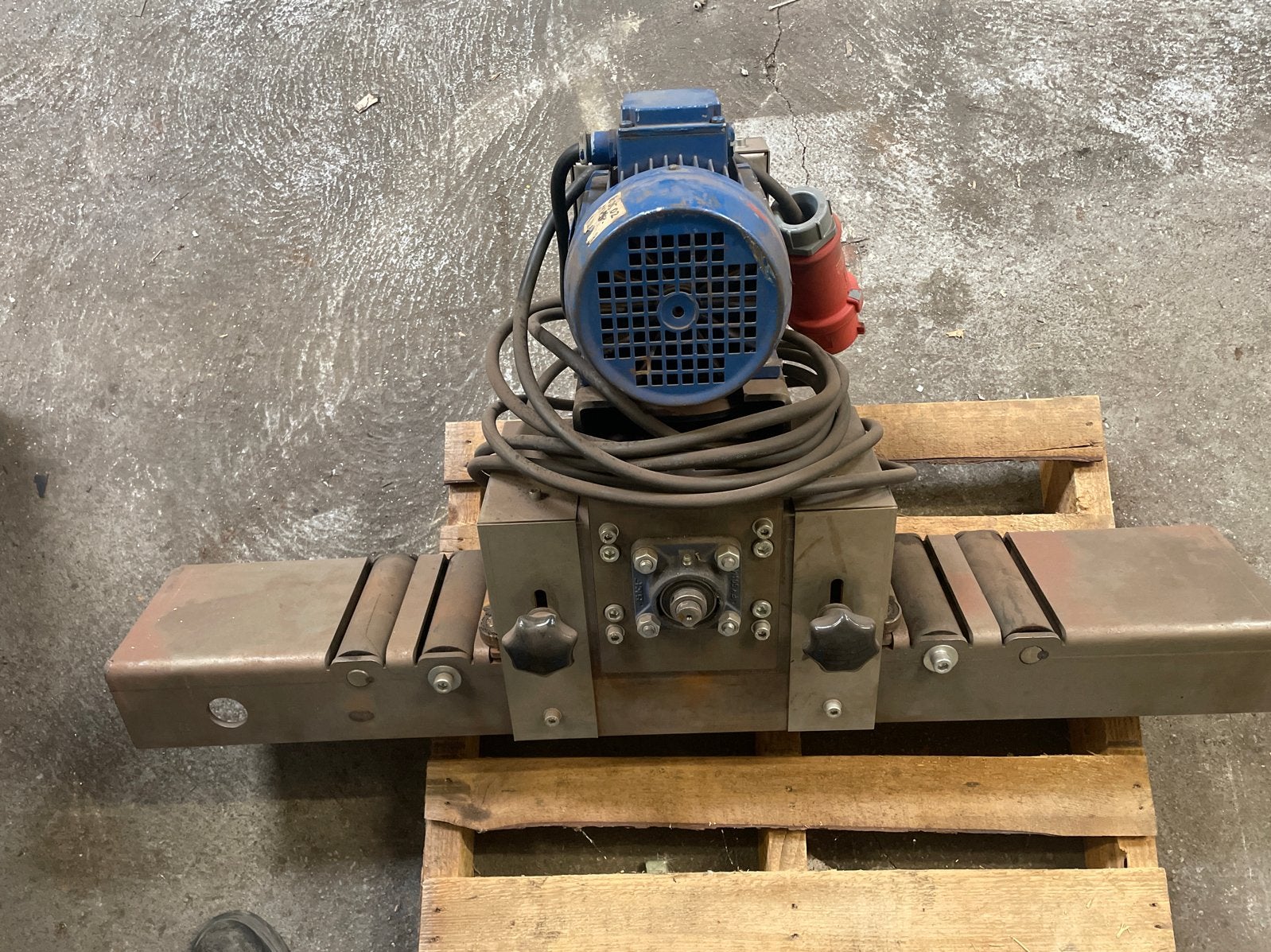 Robuuste Bandschuurmachine met Krachtige Motor, Doe-het-zelf en Verbouw, Gereedschap | Schuurmachines, Ophalen
