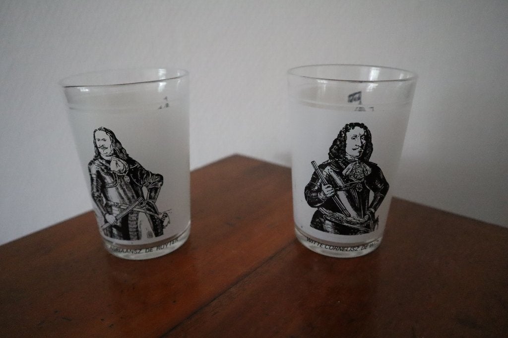 Set van 2 borrelglazen - Michiel de Ruyter & Witte de With, Ophalen of Verzenden