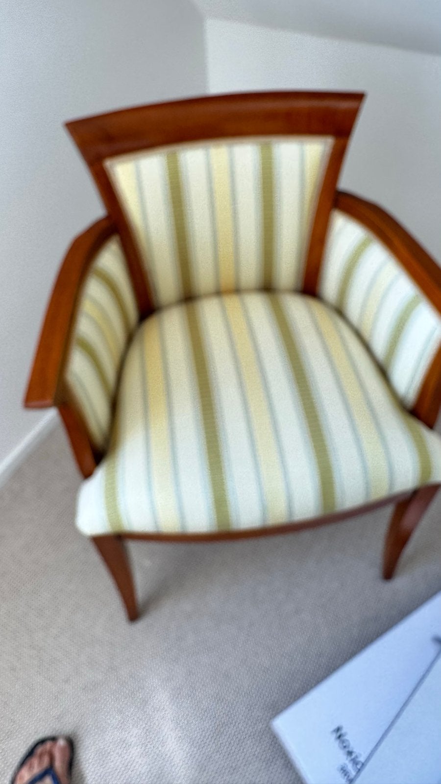 Klassieke fauteuil met gestreepte bekleding, Ophalen, Gebruikt, Overige kleuren, Eén