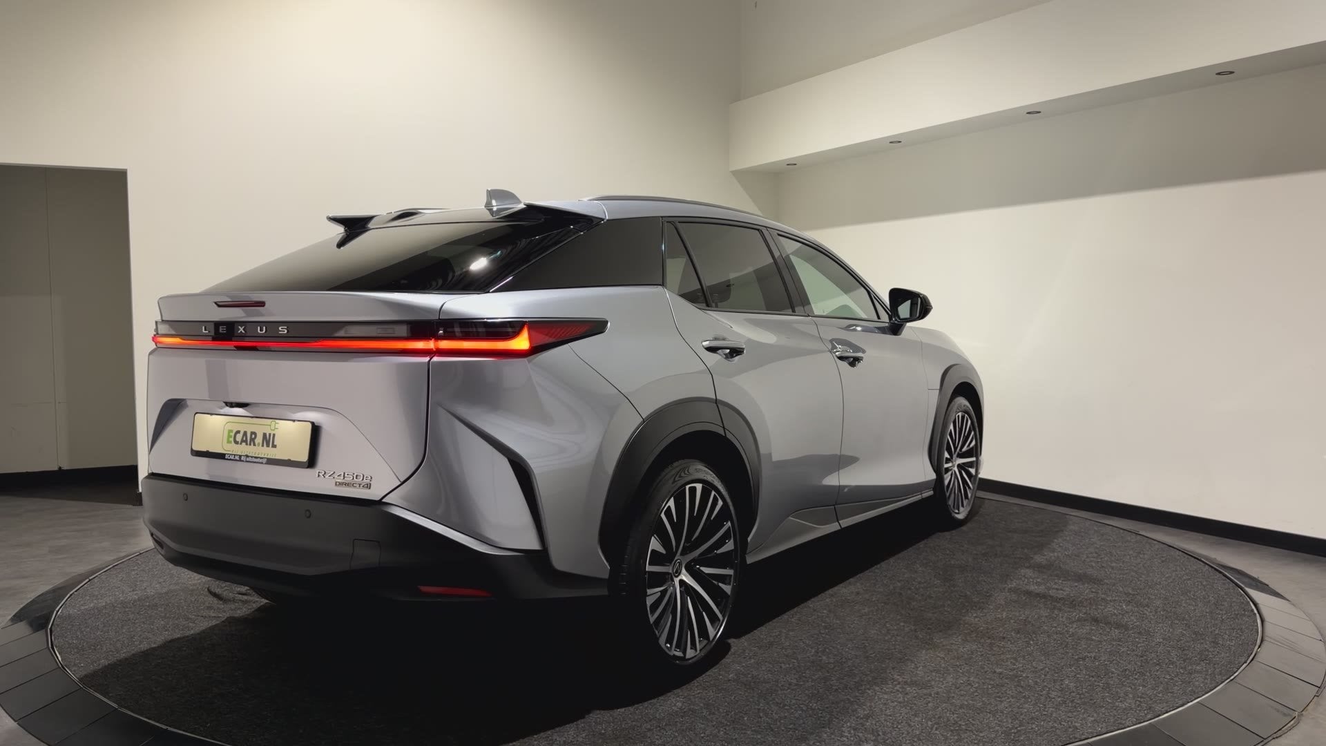 Lexus RZ 450e Executive Line 71 kWh | Tot € 4.000 klantvoo, Auto's, Lexus, Automaat, Gebruikt, 71 kWh, Met garantie (alle)