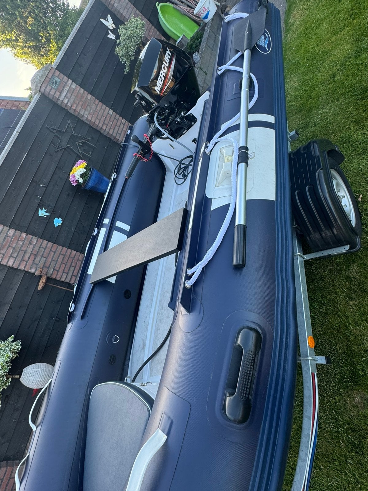 RIB 330 — 10pk+ EFI MERCURY 4takt — KICK TRAILER, Watersport en Boten, Rubberboten, 15 pk, Zo goed als nieuw, 2 m, 3 m