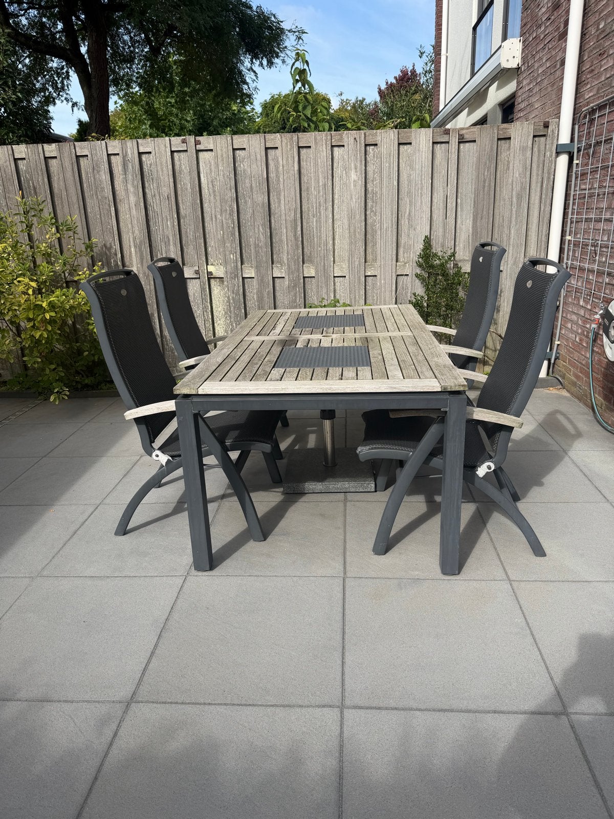 Hartman tuinset hout, Ophalen, 4 zitplaatsen, Gebruikt, Eettafel