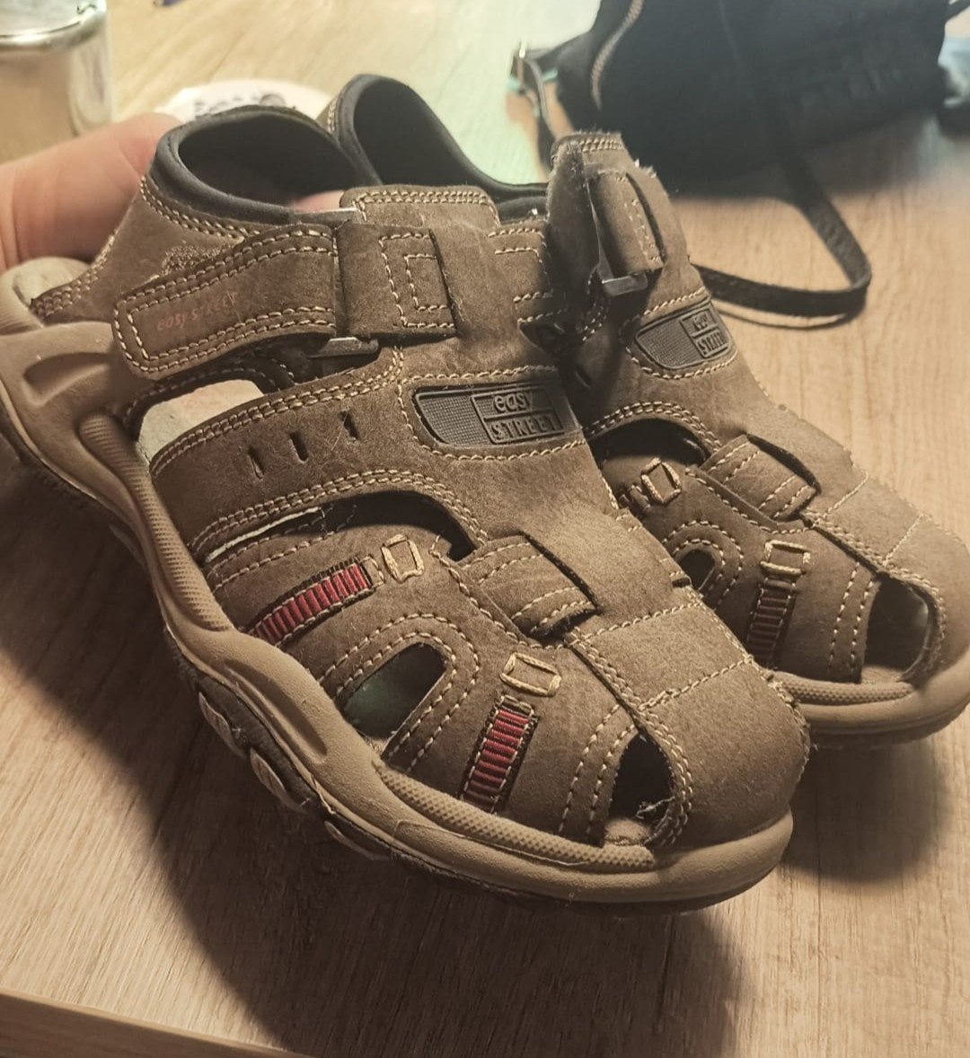 Sandalen heren maat 40 als nieuw, Kleding | Heren, Ophalen of Verzenden, Zo goed als nieuw, Sandalen