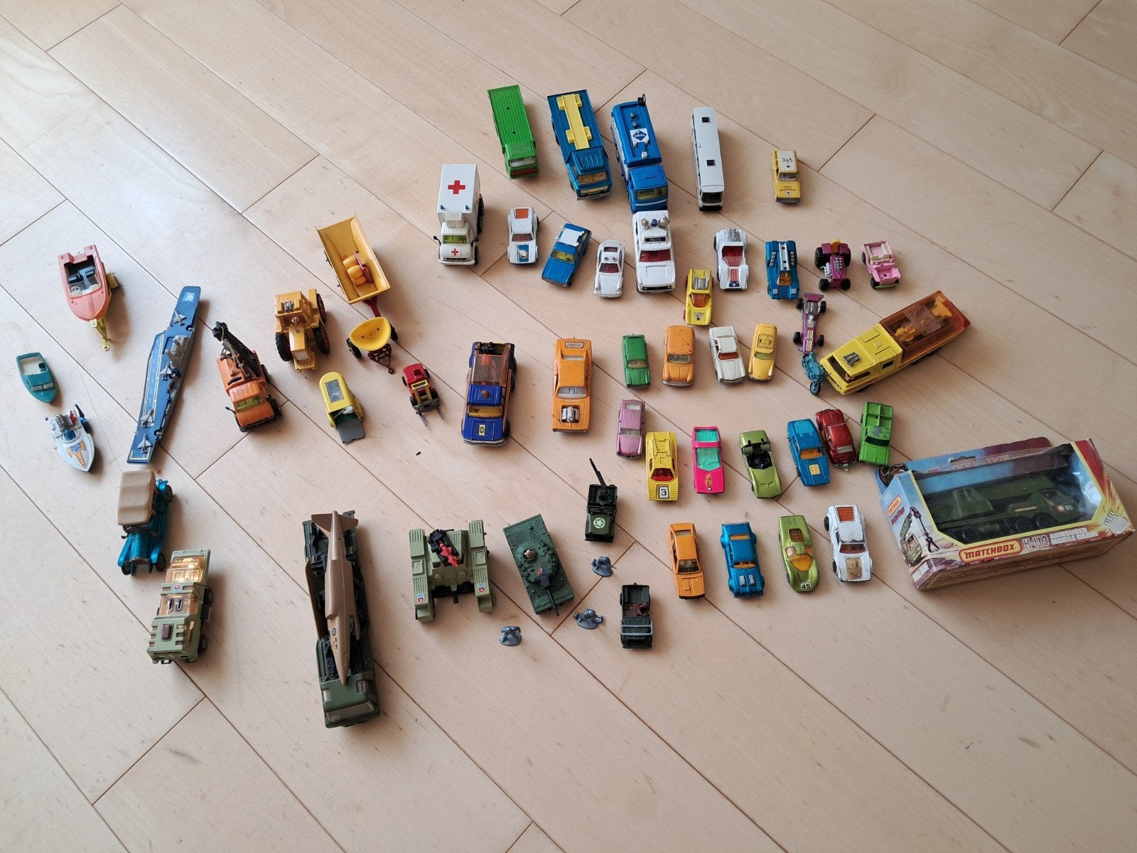 Grote collectie Matchbox en andere miniatuurauto's, Ophalen of Verzenden, Gebruikt