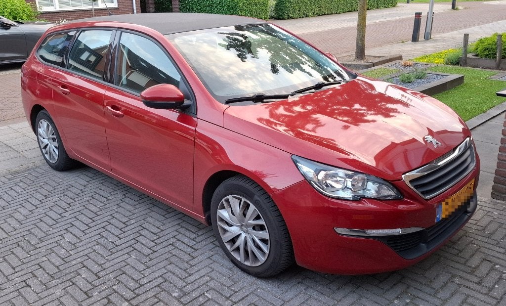 Peugeot 308 1.6 E-hdi 88 KW SW 2014 Rood, Voorwielaandrijving, Stof, 4 cilinders, Origineel Nederlands