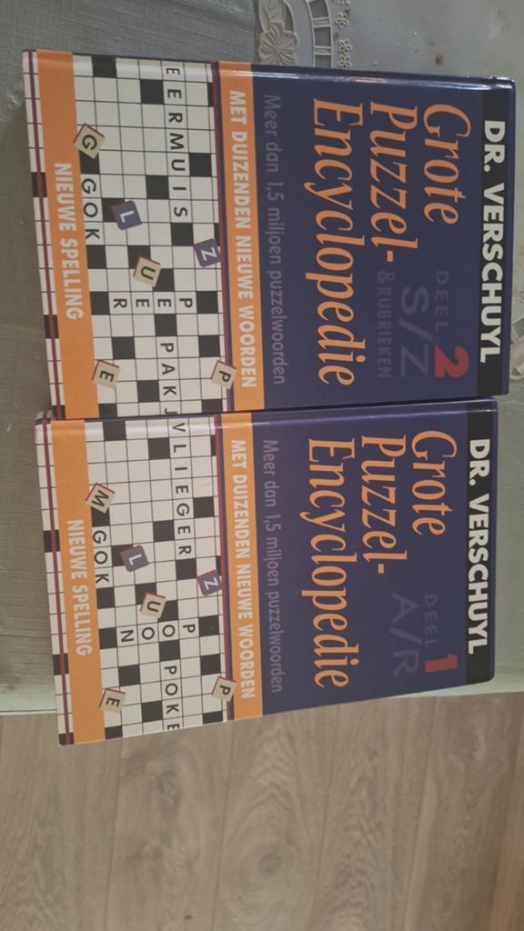 Grote Puzzel-Encyclopedie GRATIS !! Dr. Verschuy, deel 1 & 2, Ophalen of Verzenden, Minder dan 500 stukjes, Gebruikt, Puzzelboek
