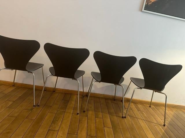 7 vlinderstoelen zwart jaren 90 Fritz Hansen, Huis en Inrichting, Ophalen, Zwart, Danish Design, Eén