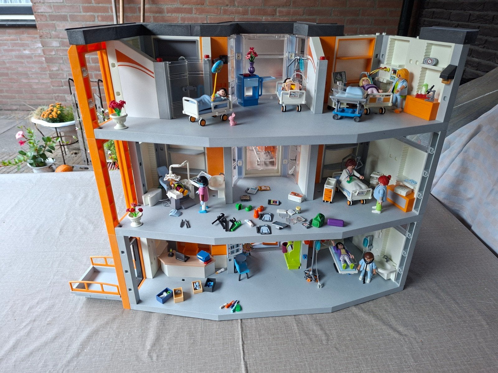 Playmobil Ziekenhuis met Ambulance en Helikopter, Ophalen of Verzenden, Zo goed als nieuw, Jongen of Meisje