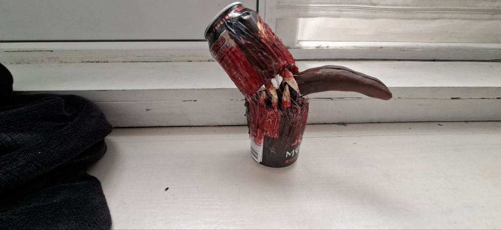 Uniek Monster Energy blikje met monsterlijke tong, Ophalen, Gebruikt