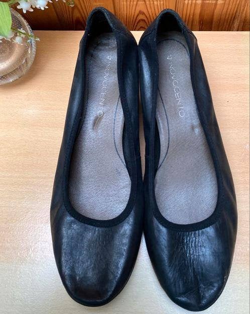 Sleehak schoenen van Novacento maat 42, Kleding | Dames, Schoenen, Schoenen met lage hakken, Zwart, Ophalen of Verzenden, Zo goed als nieuw