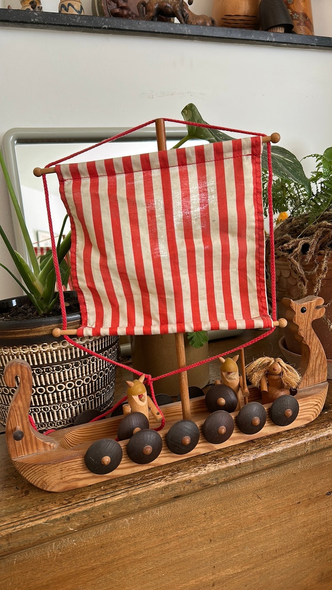 Vintage unieke handgemaakte houten drakkar vikingschip, Ophalen of Verzenden, Gebruikt, Overige typen