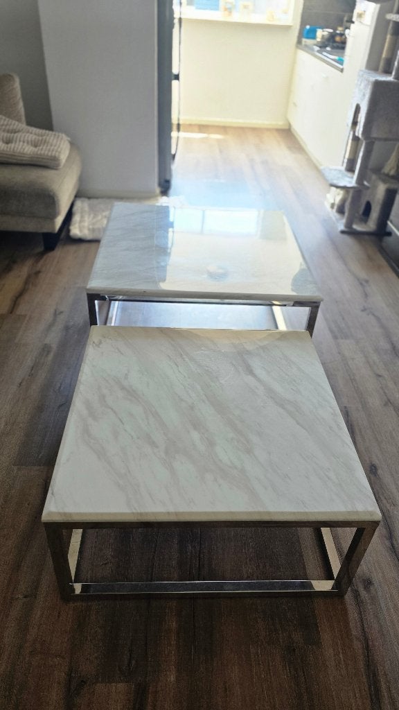 Marmeren Salontafel Set (2 stuks) – Wit/Chroom – Schuifbaar, Ophalen, Overige materialen, Gebruikt, 50 tot 100 cm