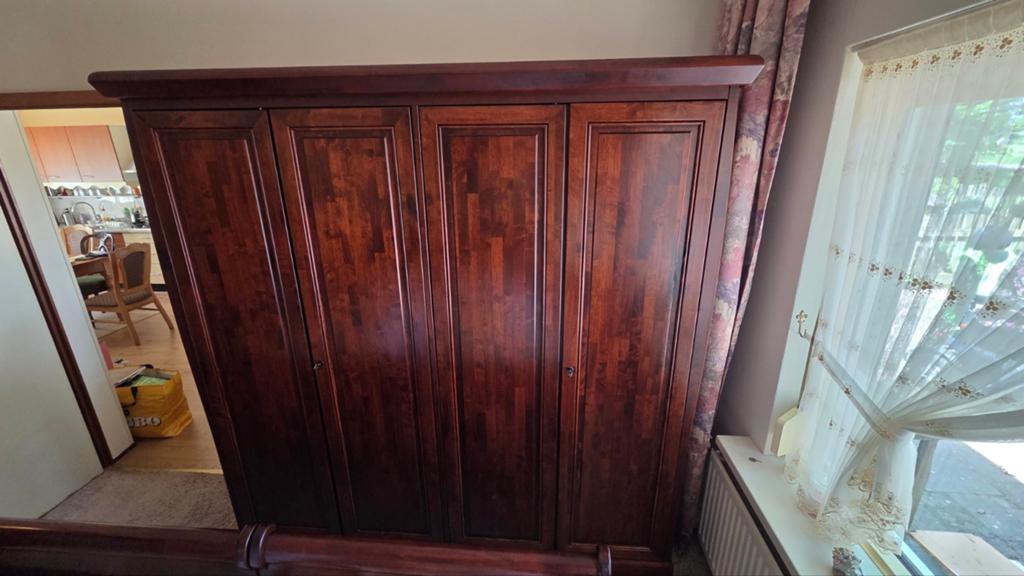 Prachtige schone kledingkast mahoniehout eiken, Ophalen of Verzenden, Zo goed als nieuw, 170 cm of meer